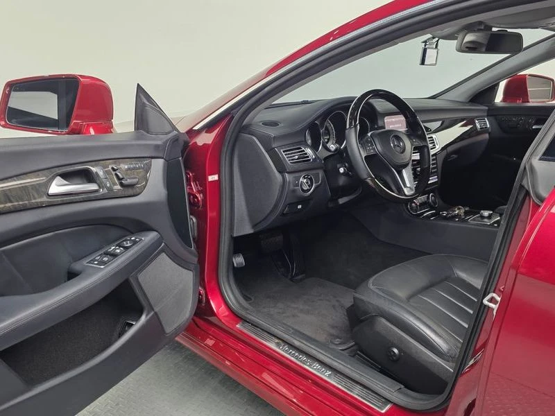 Mercedes-Benz CLS 350 3.5 Automatic, снимка 10 - Автомобили и джипове - 55885790