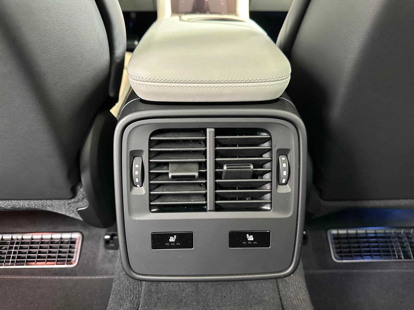 Porsche Taycan Turbo/Facelift/Pano/Burmester/21zoll | Mobile.bg   12