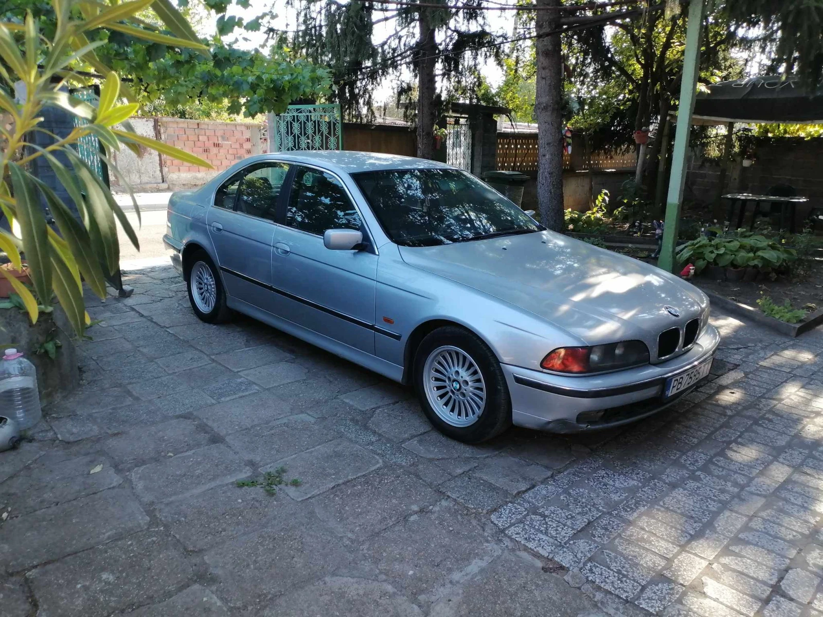 BMW 525  - изображение 9