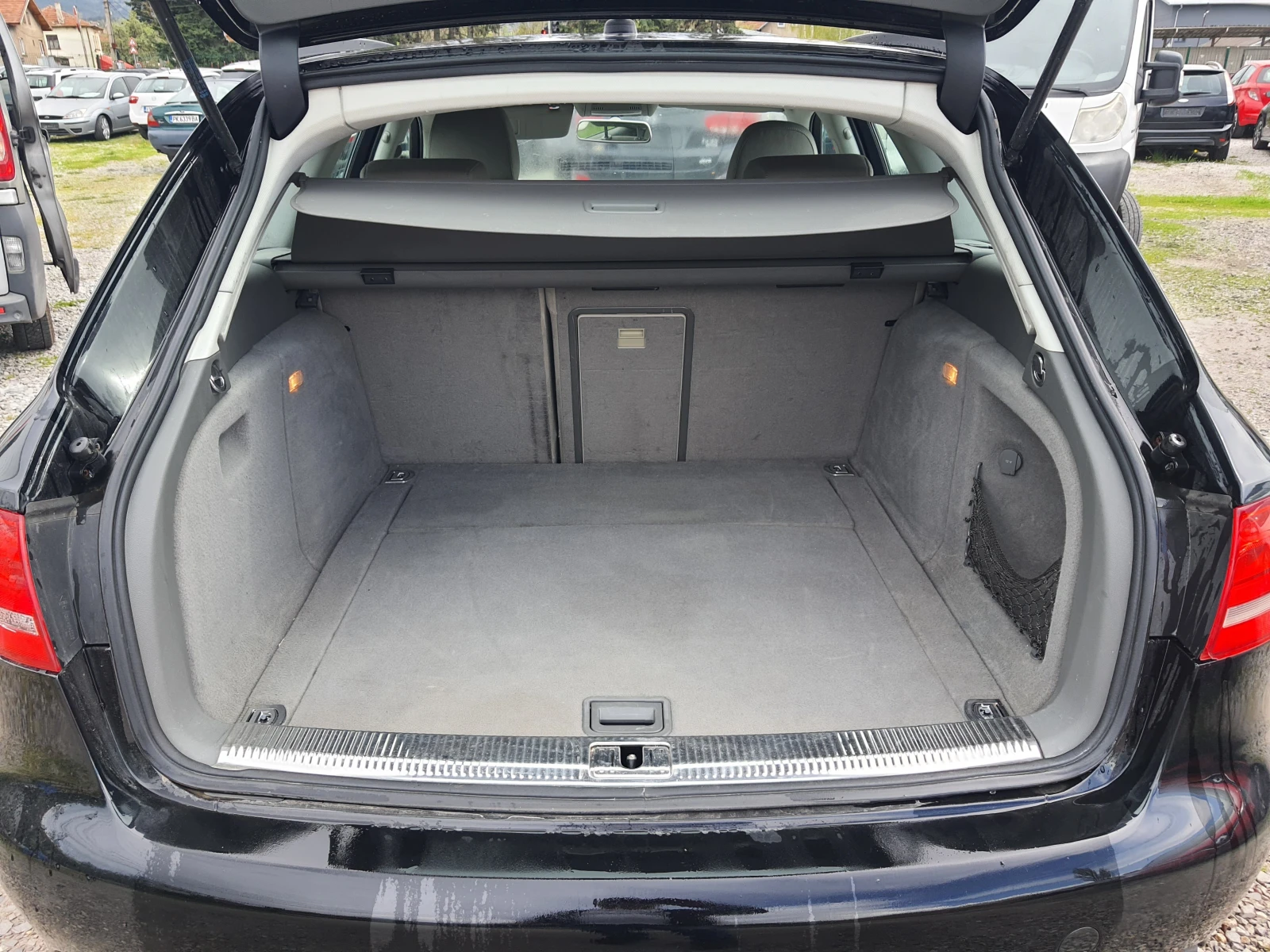 Audi A4 2.0TDI - изображение 10