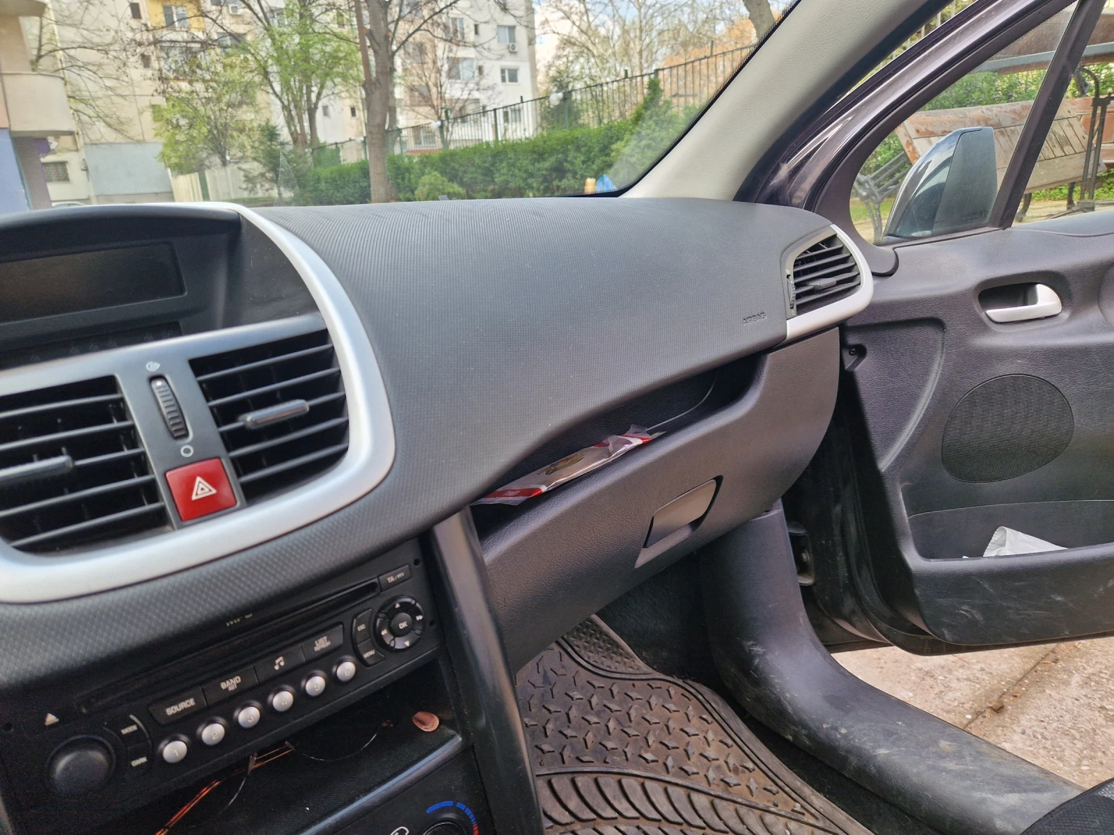 Peugeot 207  - изображение 3