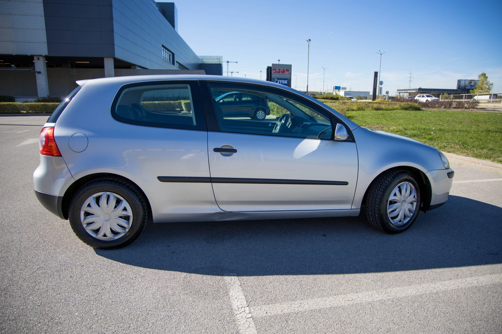 VW Golf 5 - изображение 2