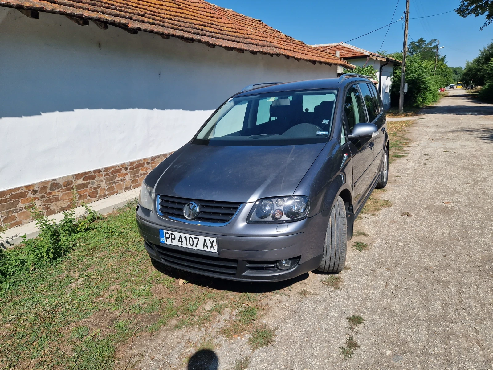 VW Touran 1.6i NAV | Mobile.bg   1