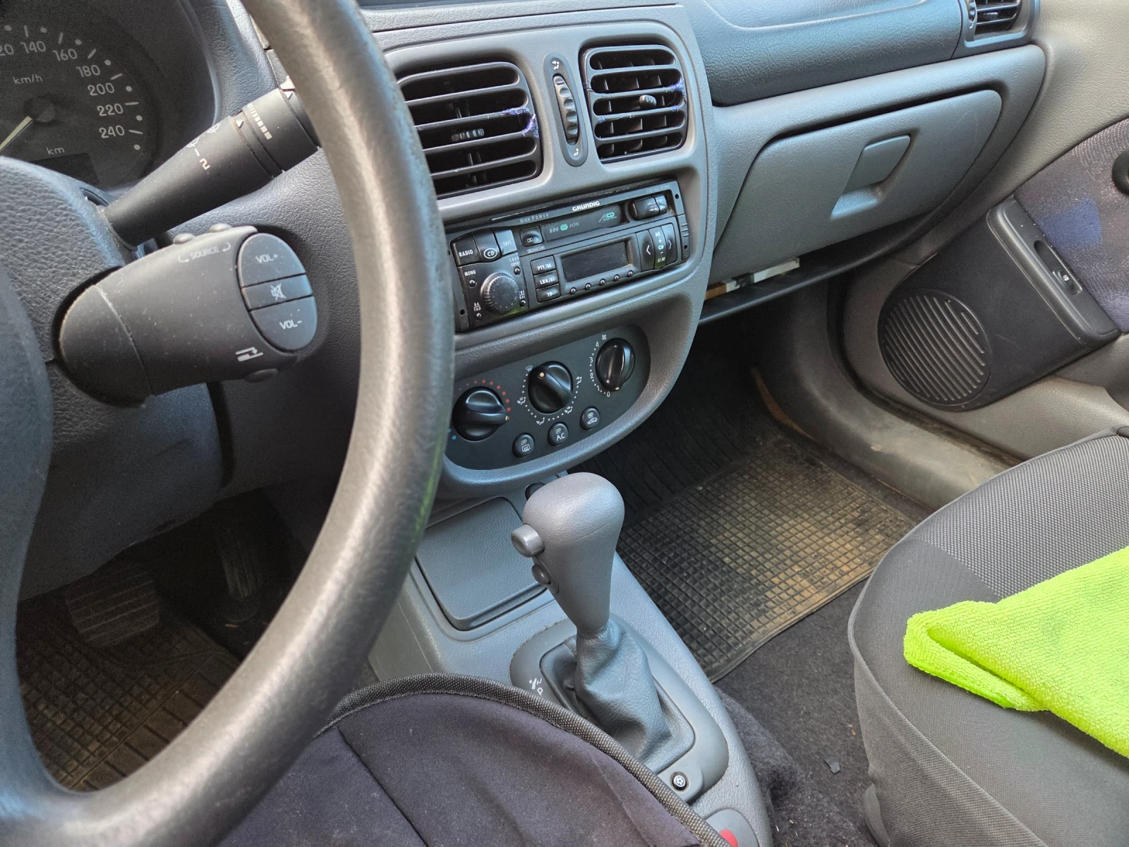 Renault Clio ������ | Mobile.bg � ����������� 5