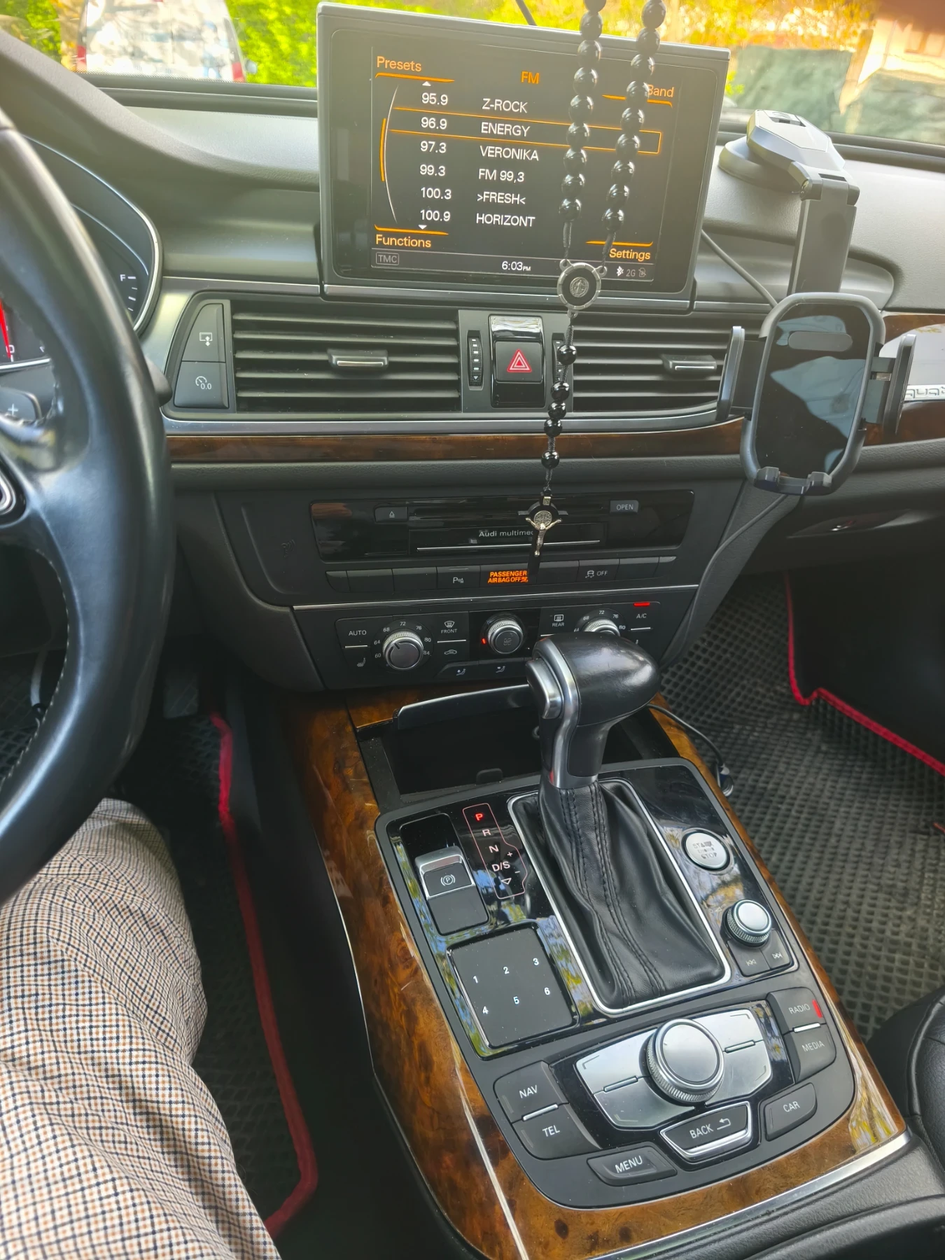 Audi A6 Quattro 2.0TFSI/220+ /, снимка 9 - Автомобили и джипове - 53392169