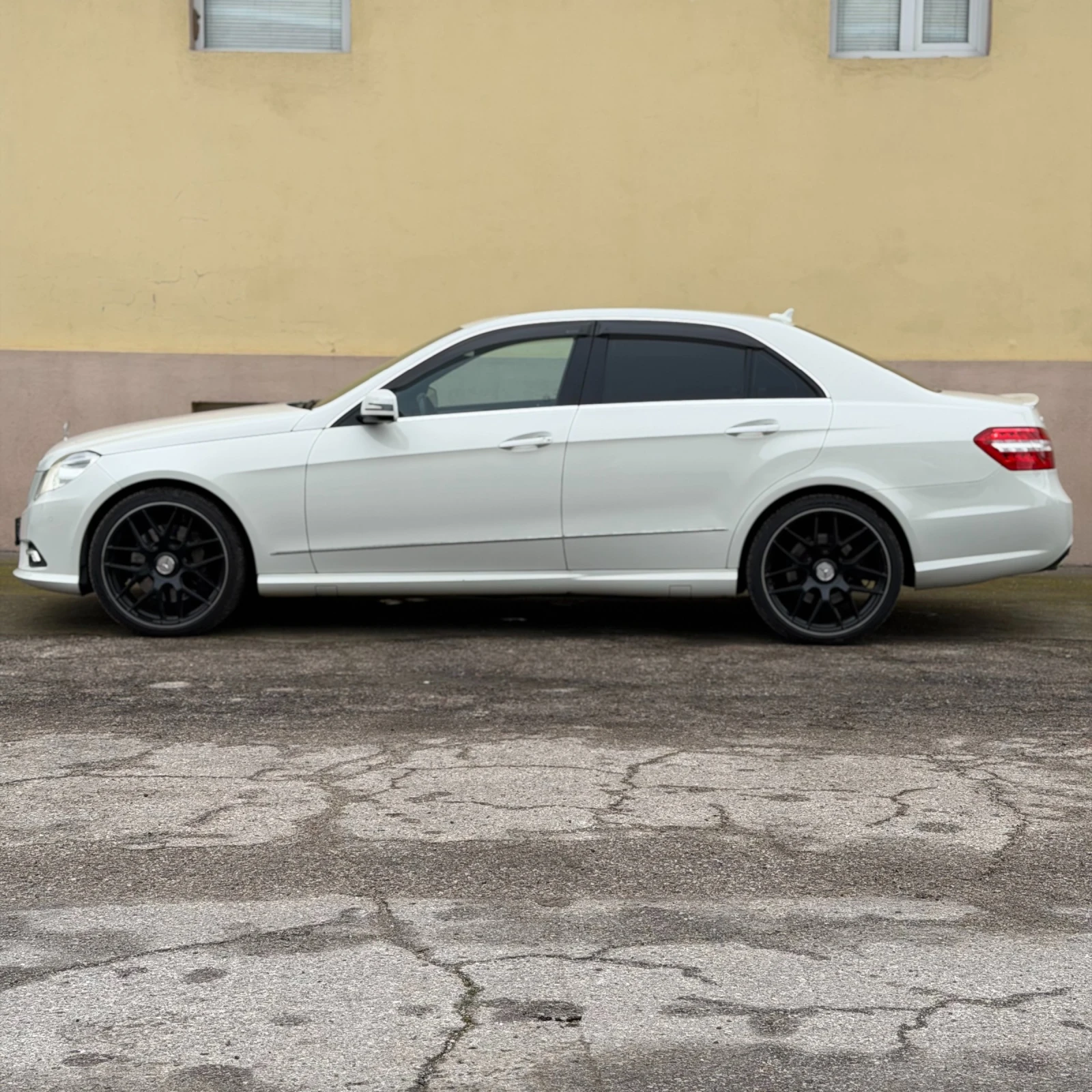 Mercedes-Benz E 500 E550 AMG 147000km внос Япония - изображение 6