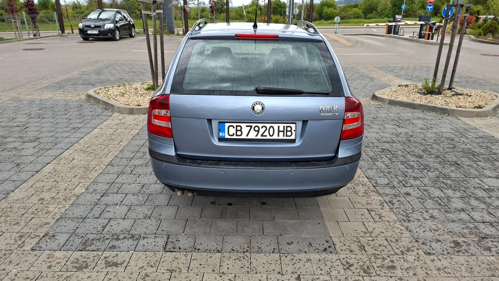 Skoda Octavia 1.9 TDI, снимка 5 - Автомобили и джипове - 54391023