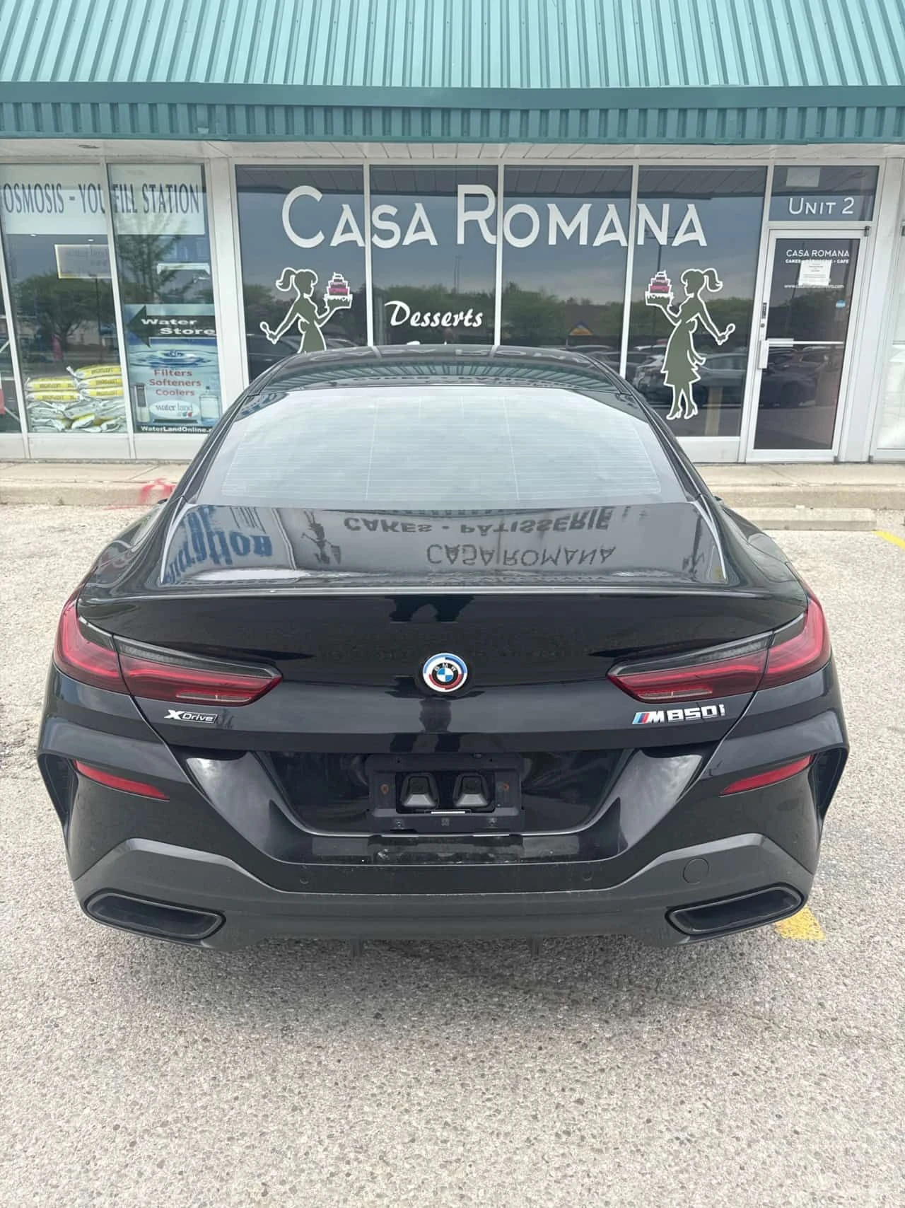 BMW 850 * БЕЗ ЗАБЕЛЕЖКИ * ПЕРФЕКТНА СЕРВИЗНА ИСТОРИЯ * , снимка 3 - Автомобили и джипове - 54723761