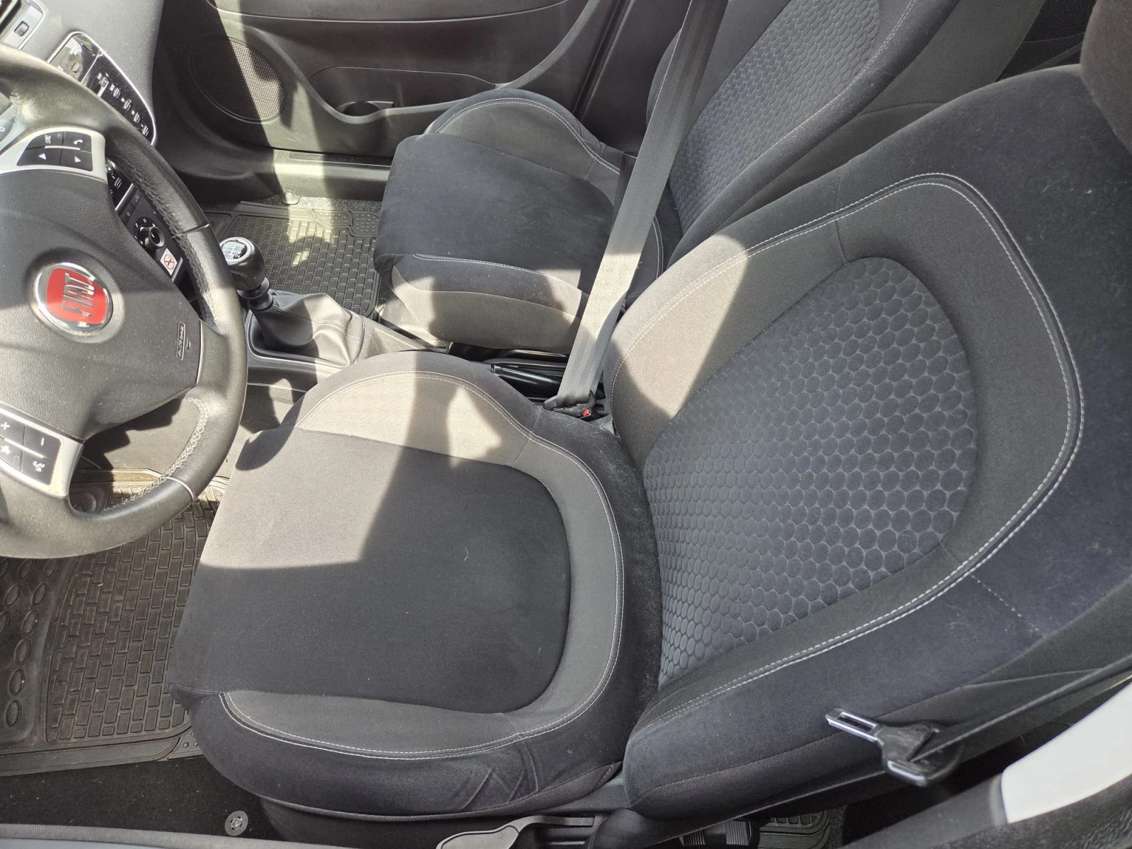 Fiat Punto 1.2, снимка 7 - Автомобили и джипове - 54787763