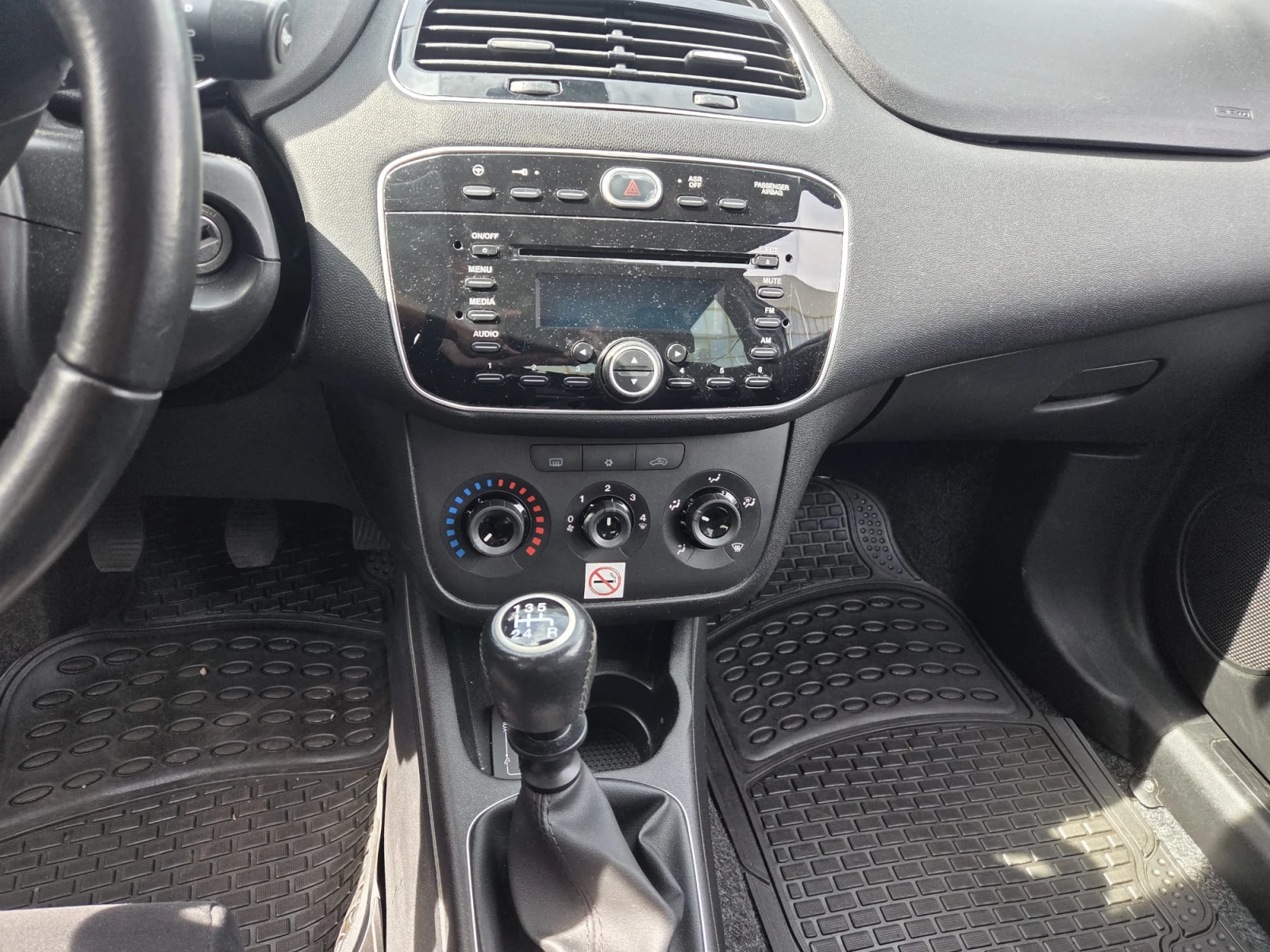 Fiat Punto 1.2, снимка 6 - Автомобили и джипове - 54787763