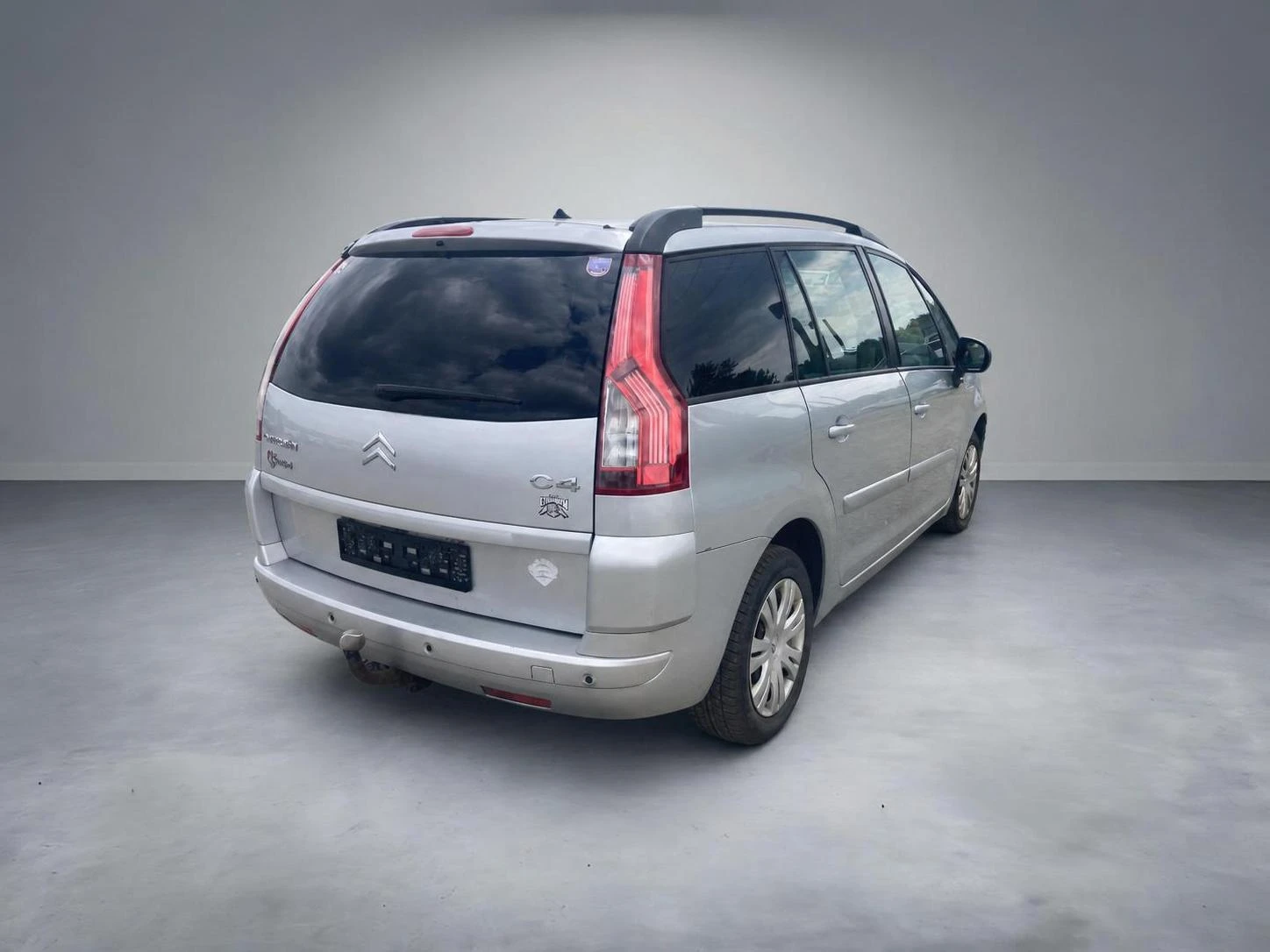 Citroen Grand C4 Picasso 1.6 HDI, снимка 2 - Автомобили и джипове - 55120681