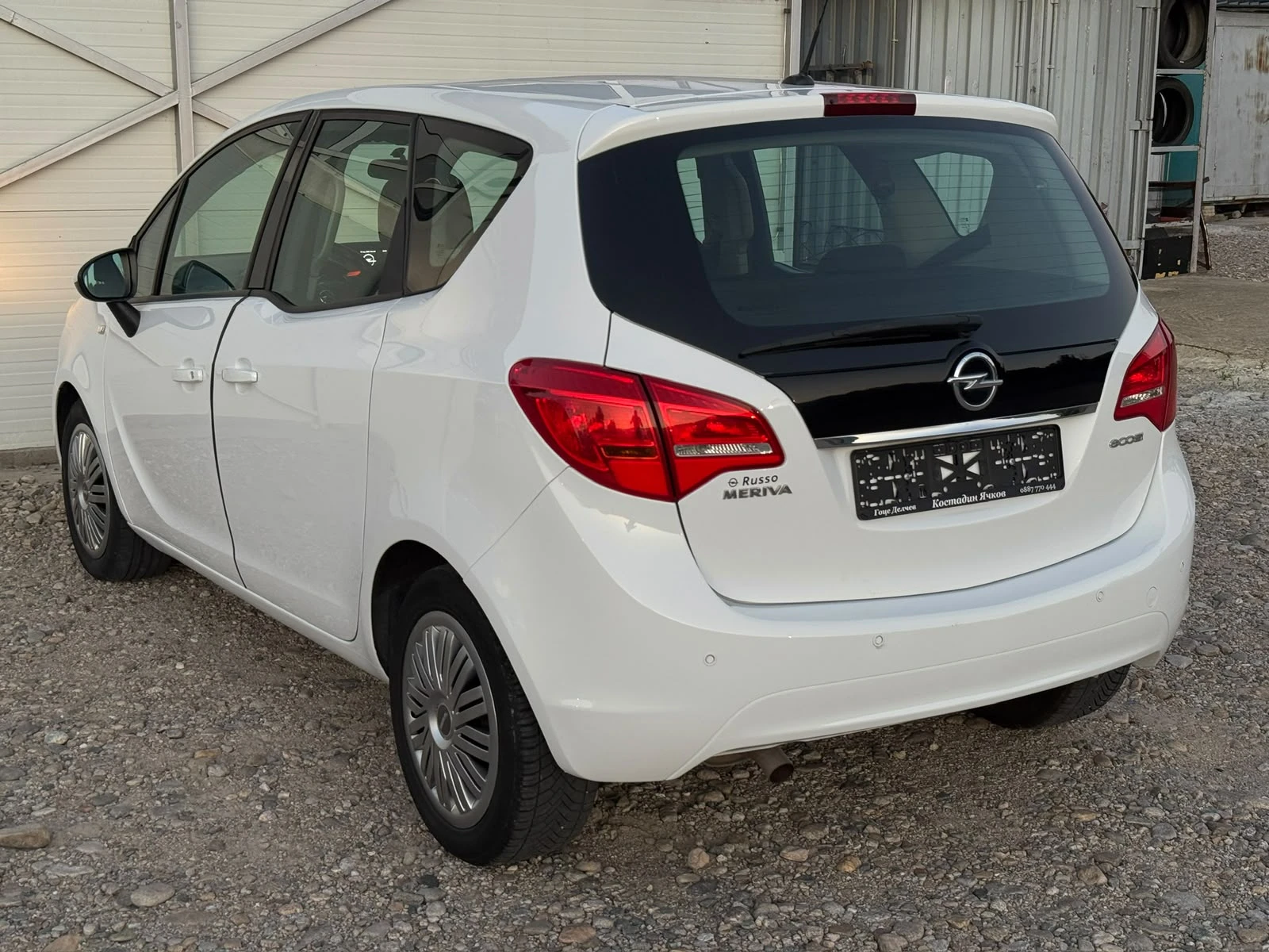 Opel Meriva 1.4i Газ/131000км/Климатик/Собствен лизинг, снимка 6 - Автомобили и джипове - 55241636
