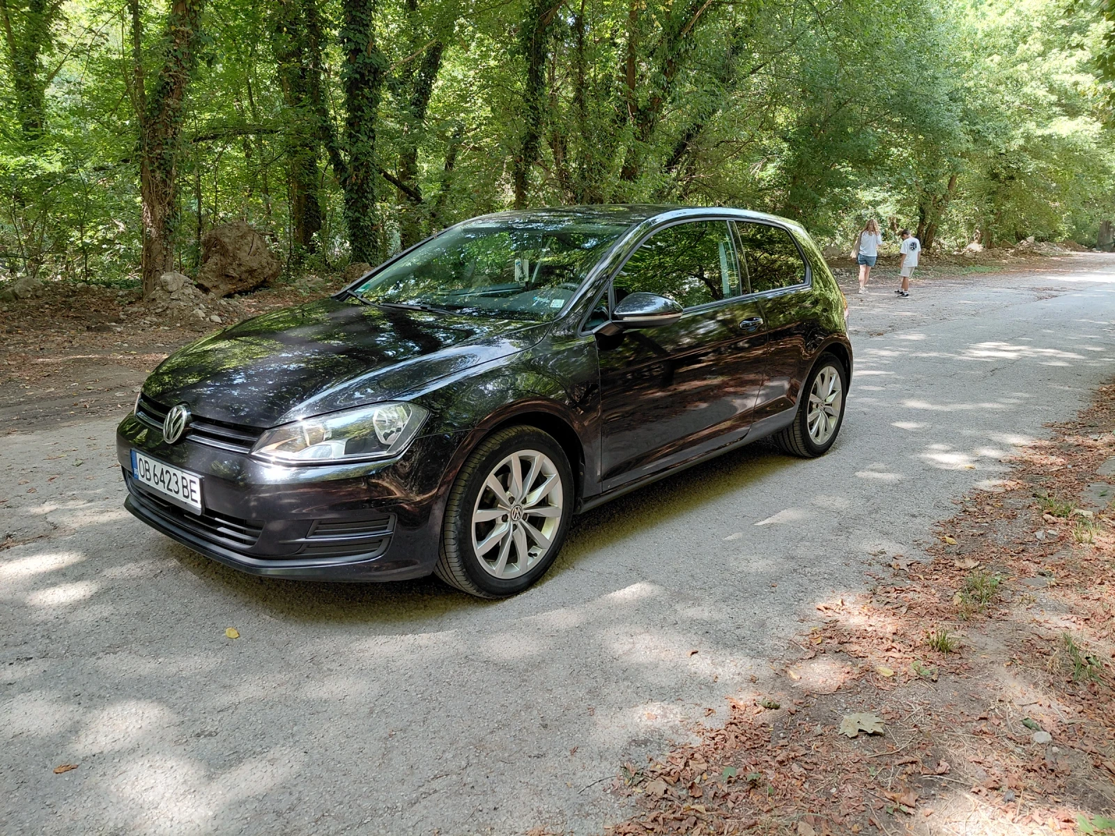 VW Golf 1.6тди, снимка 9 - Автомобили и джипове - 55882317