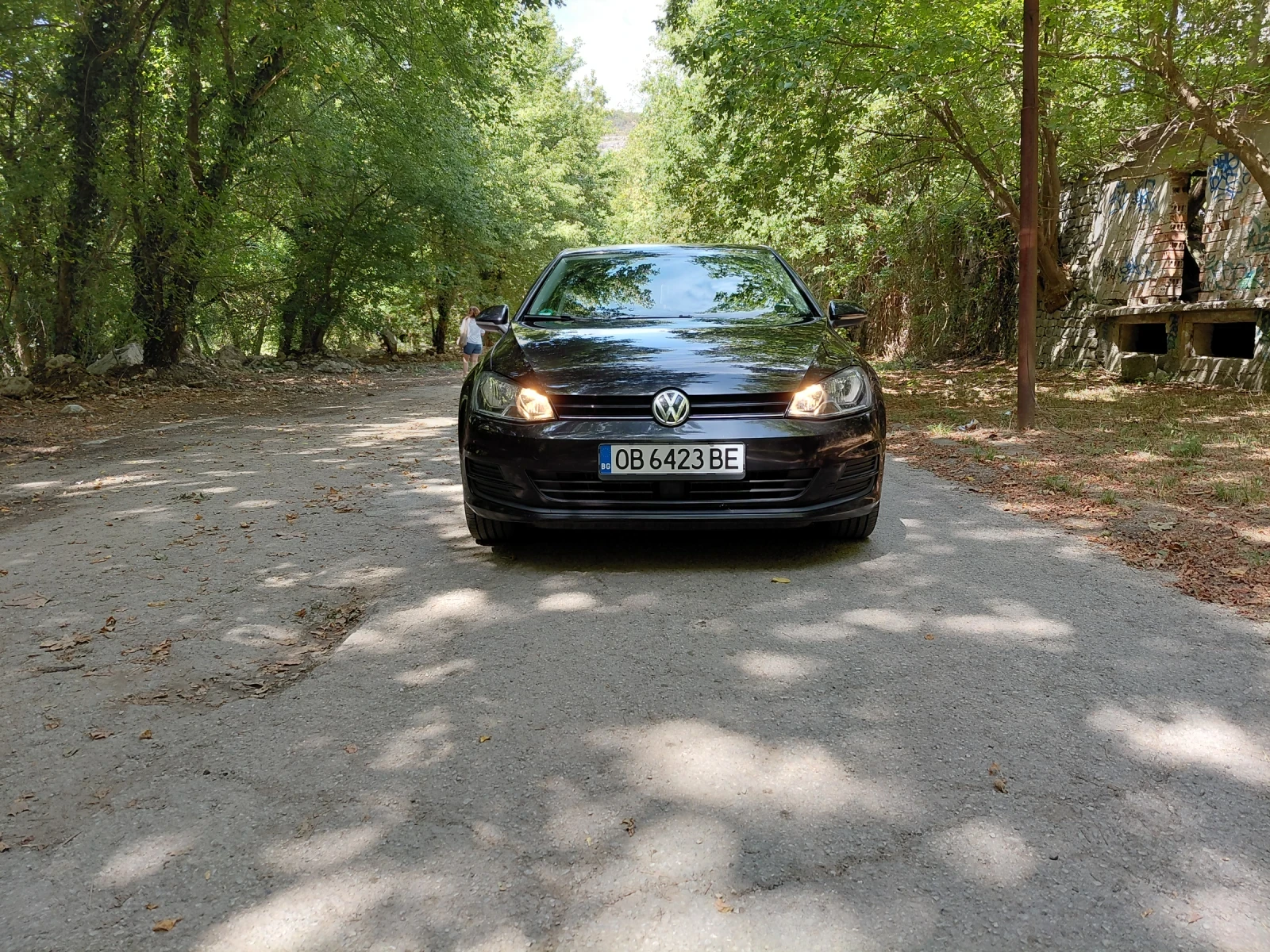 VW Golf 1.6тди, снимка 8 - Автомобили и джипове - 55882317