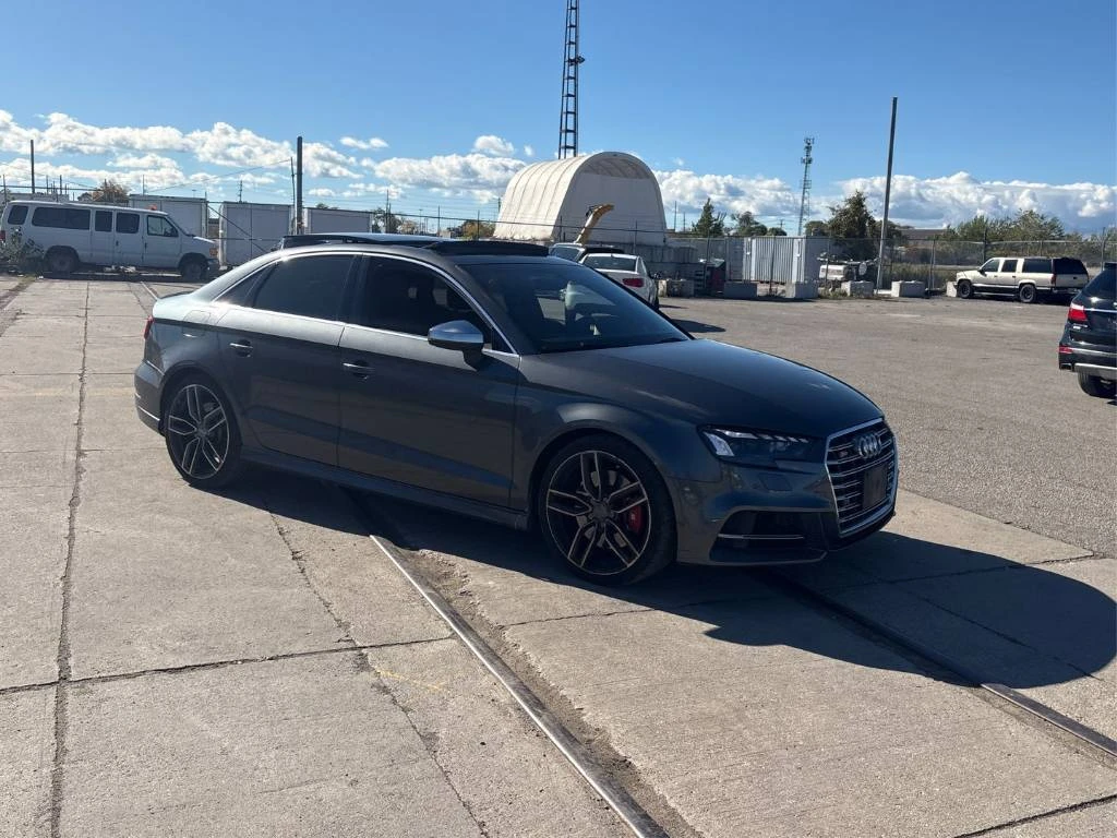 Audi S3 * CARFAX* ����� �� �����������*  | Mobile.bg � ����������� 3
