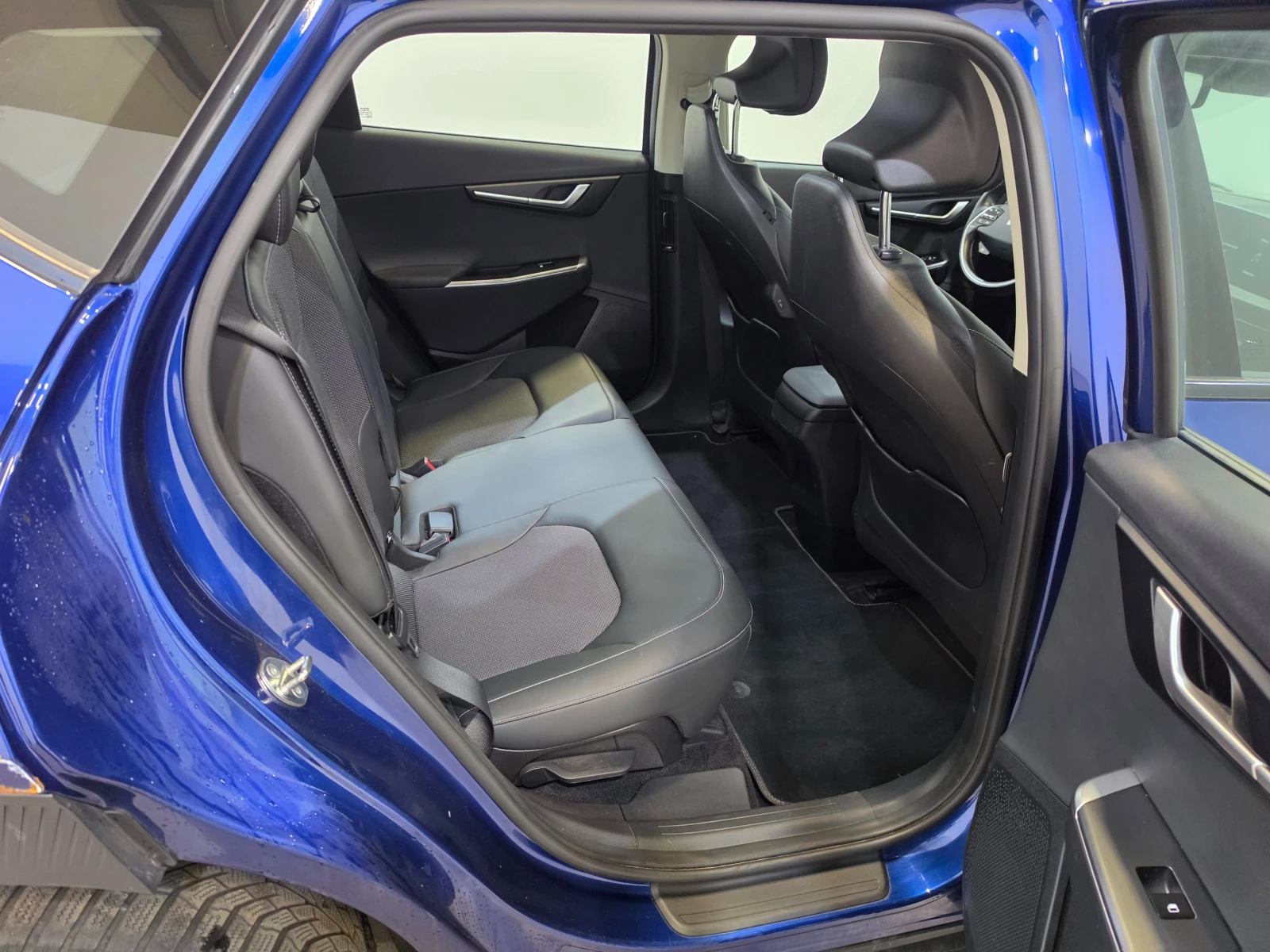 Kia EV6 77 kWh 325Hp 4WD | Mobile.bg � ����������� 9