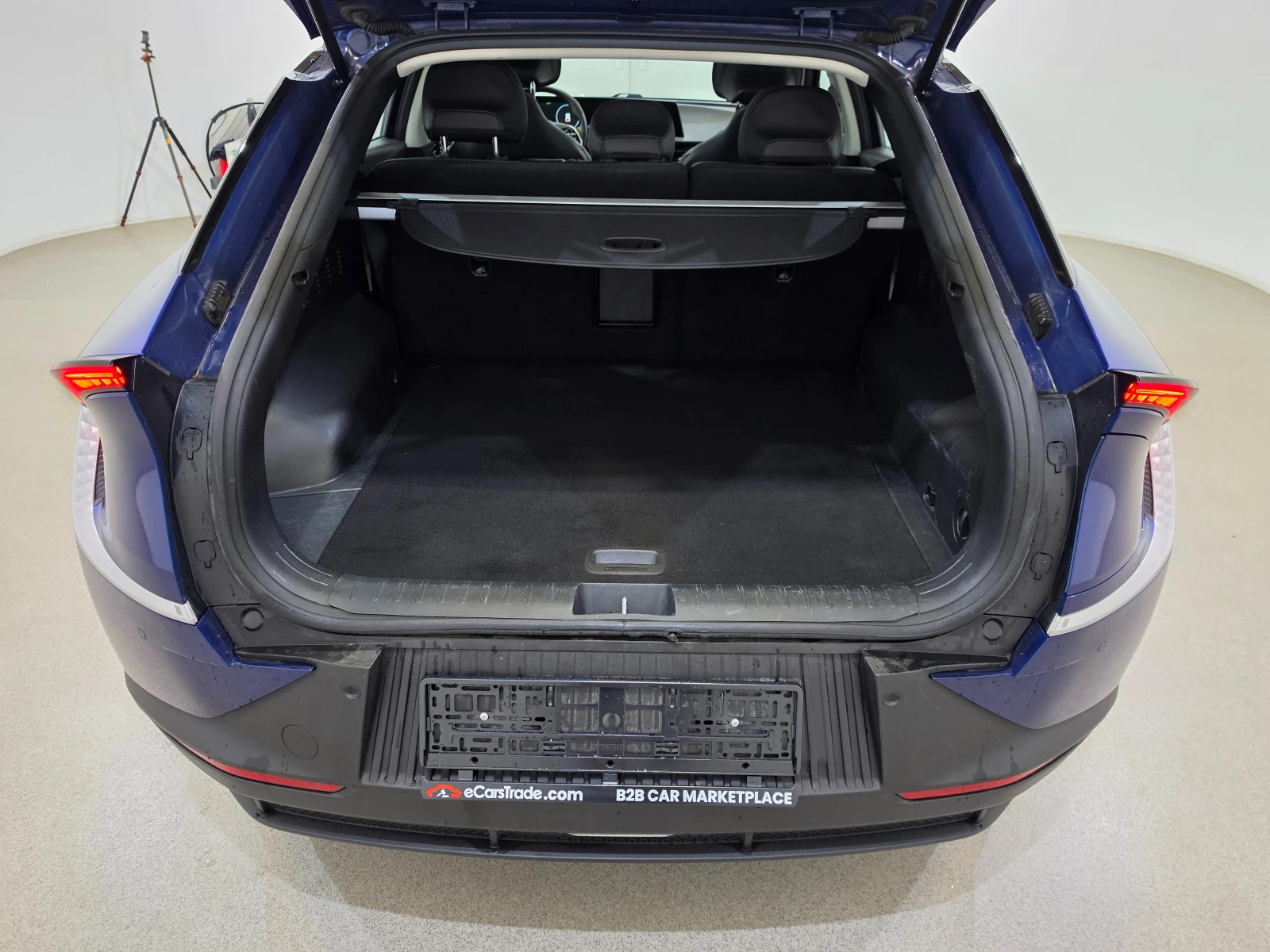 Kia EV6 77 kWh 325Hp 4WD | Mobile.bg � ����������� 8