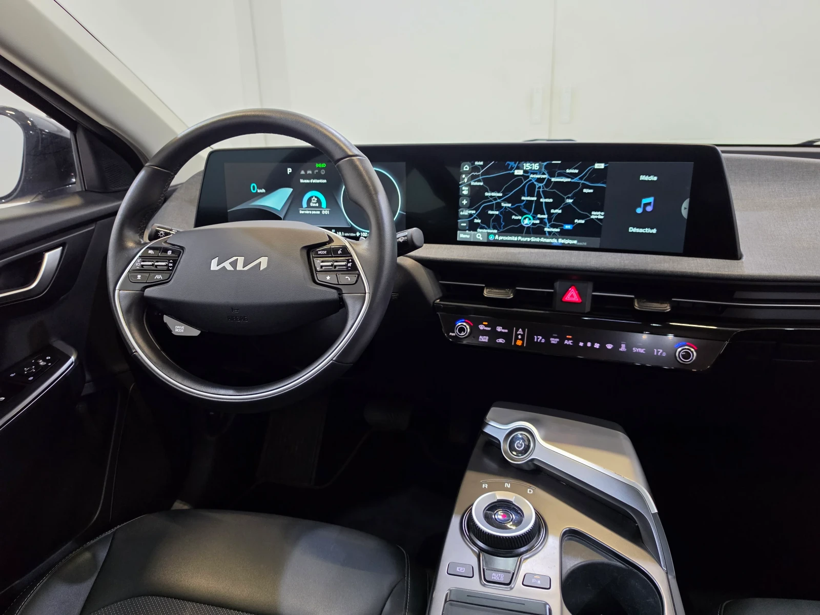 Kia EV6 77 kWh 325Hp 4WD | Mobile.bg � ����������� 12