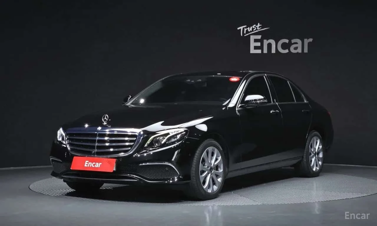 Mercedes-Benz E 300 * 4MATIC Exclusive * КРАЙНА ЦЕНА ДО БЪЛГАРИЯ