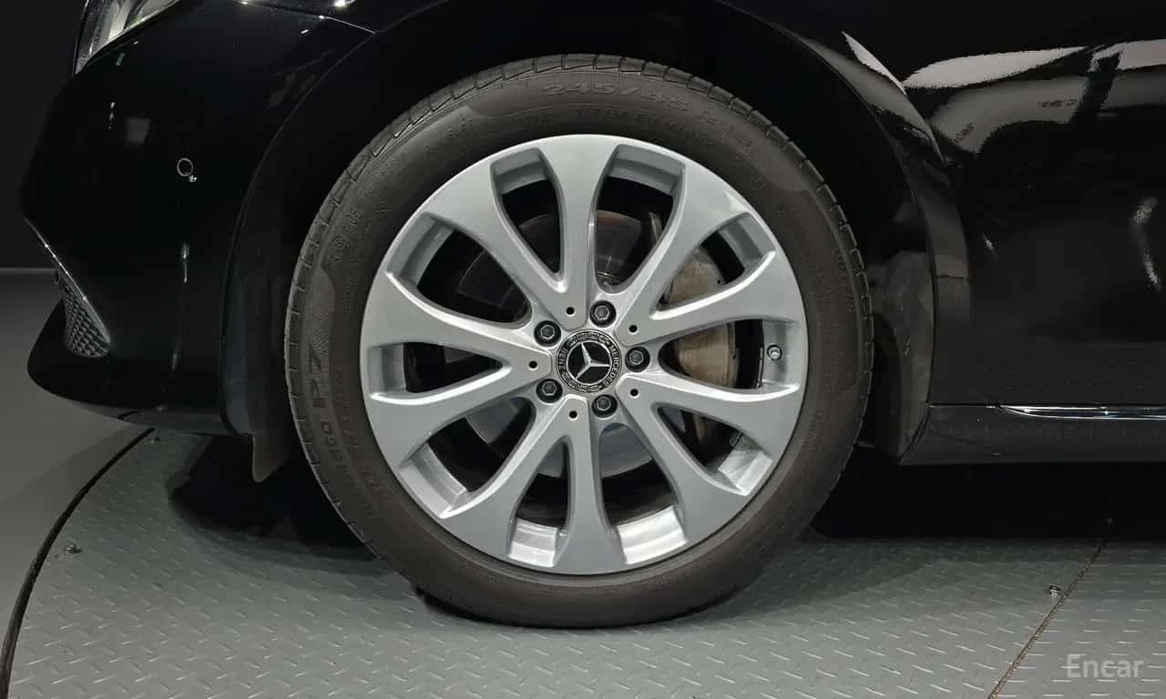 Mercedes-Benz E 300 * 4MATIC Exclusive * ������ ���� �� �������� | Mobile.bg � ����������� 5