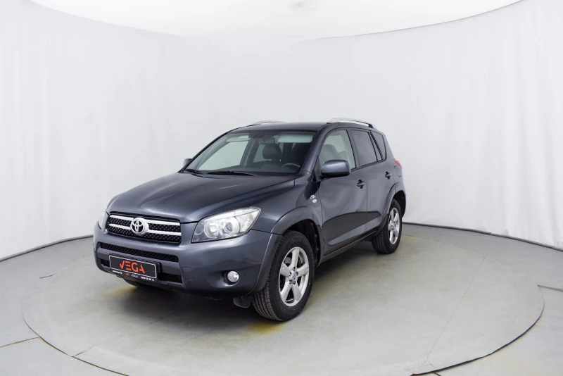 Toyota Rav4 2.2 D E4, снимка 1 - Автомобили и джипове - 45806352