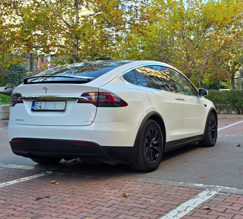 Tesla Model X 75 D 4x4 , снимка 7 - Автомобили и джипове - 47652165