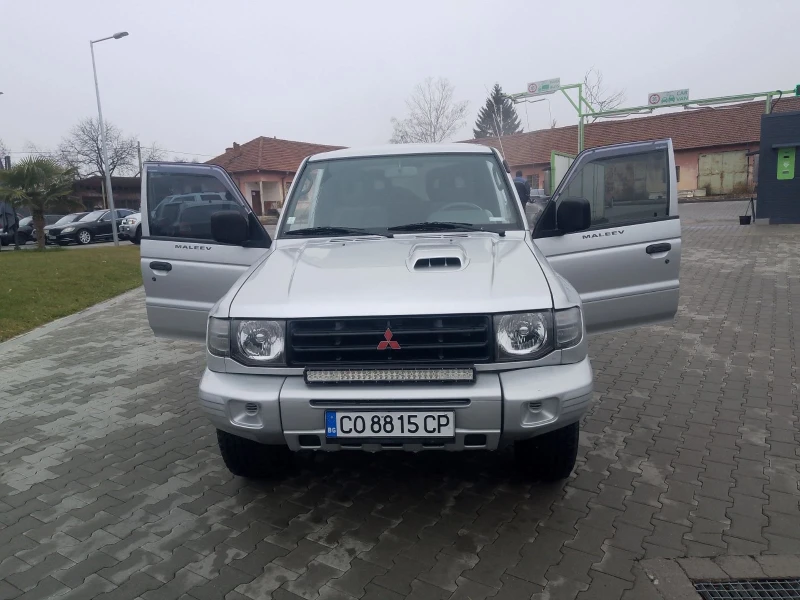 Mitsubishi Pajero, снимка 3 - Автомобили и джипове - 48285454