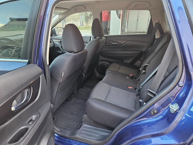 Nissan Rogue 2.5 Бензин Автоматик / Напълно обслужена / Видео в, снимка 10 - Автомобили и джипове - 53397256