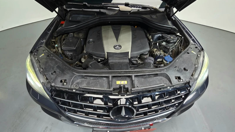 Mercedes-Benz ML 350 d, снимка 6 - Автомобили и джипове - 53586542