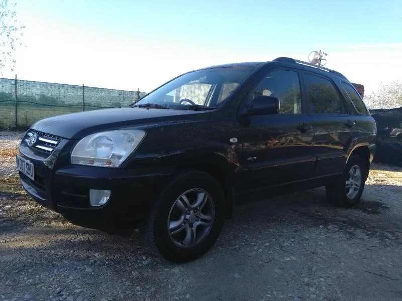 Kia Sportage 2.0CRDI 4х4, снимка 4 - Автомобили и джипове - 30535069