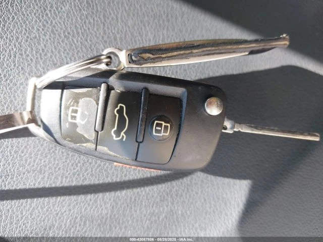 Audi Q3 2.0T SPORT PREMIUM - изображение 10