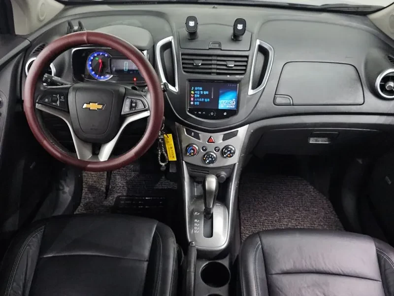 Chevrolet Trax 1.4, снимка 7 - Автомобили и джипове - 54330259