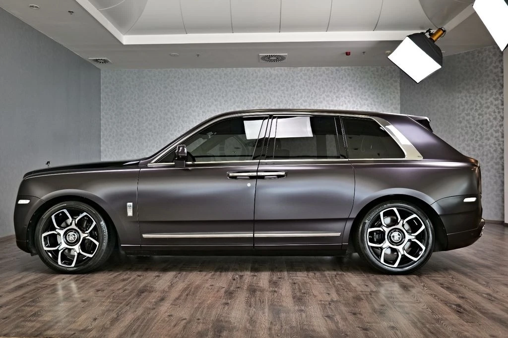 Rolls-Royce Cullinan Belladonna Purple металик  - изображение 7