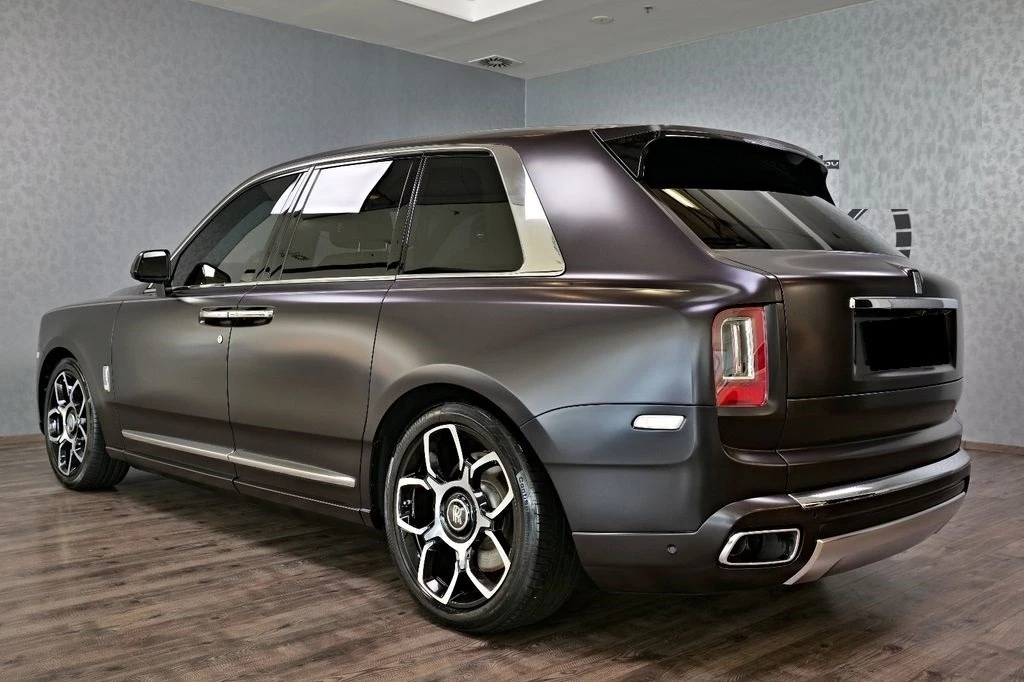 Rolls-Royce Cullinan Belladonna Purple металик  - изображение 4