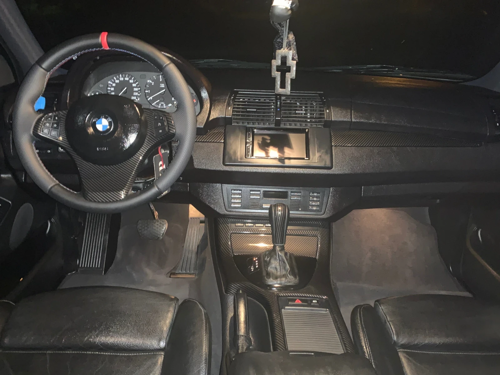 BMW X5  - изображение 10