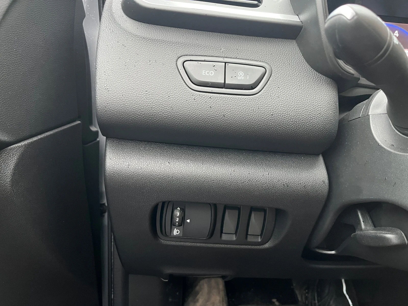 Renault Kadjar 1.3 163 кс - изображение 10