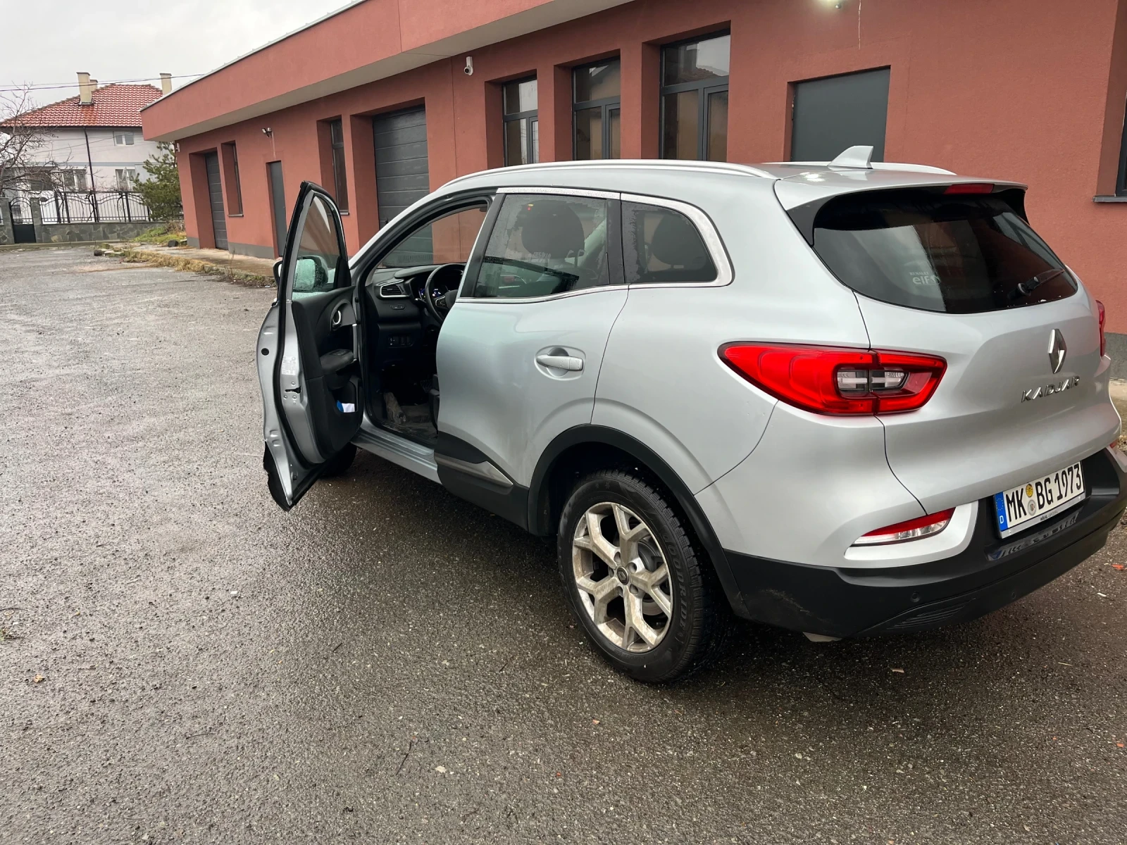 Renault Kadjar 1.3 163 кс - изображение 3