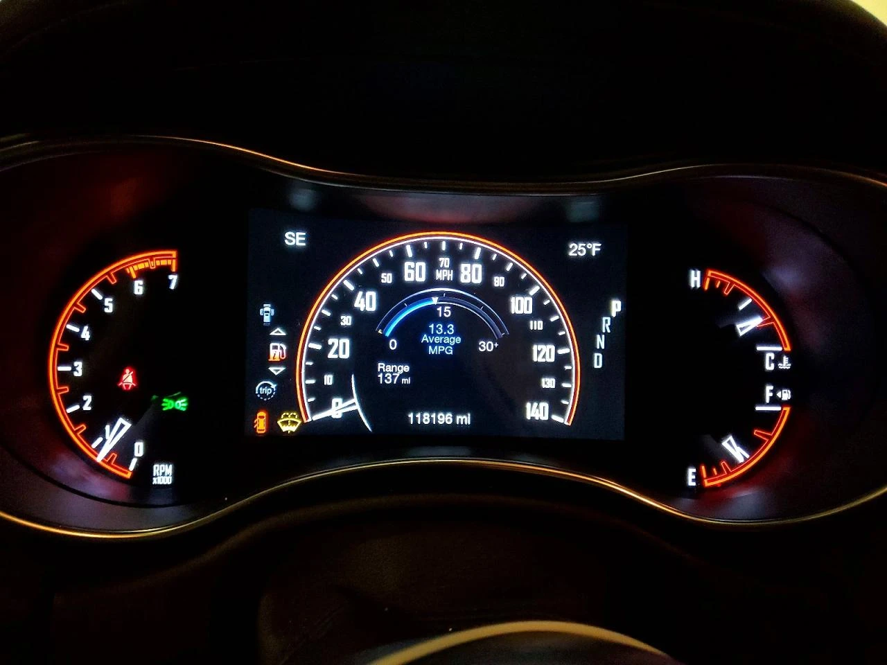 Dodge Durango CITADEL* 5.7* V8* 8ZF* ПОДГРЕВ* КАМЕРА* КЕЙЛЕС*  - изображение 8