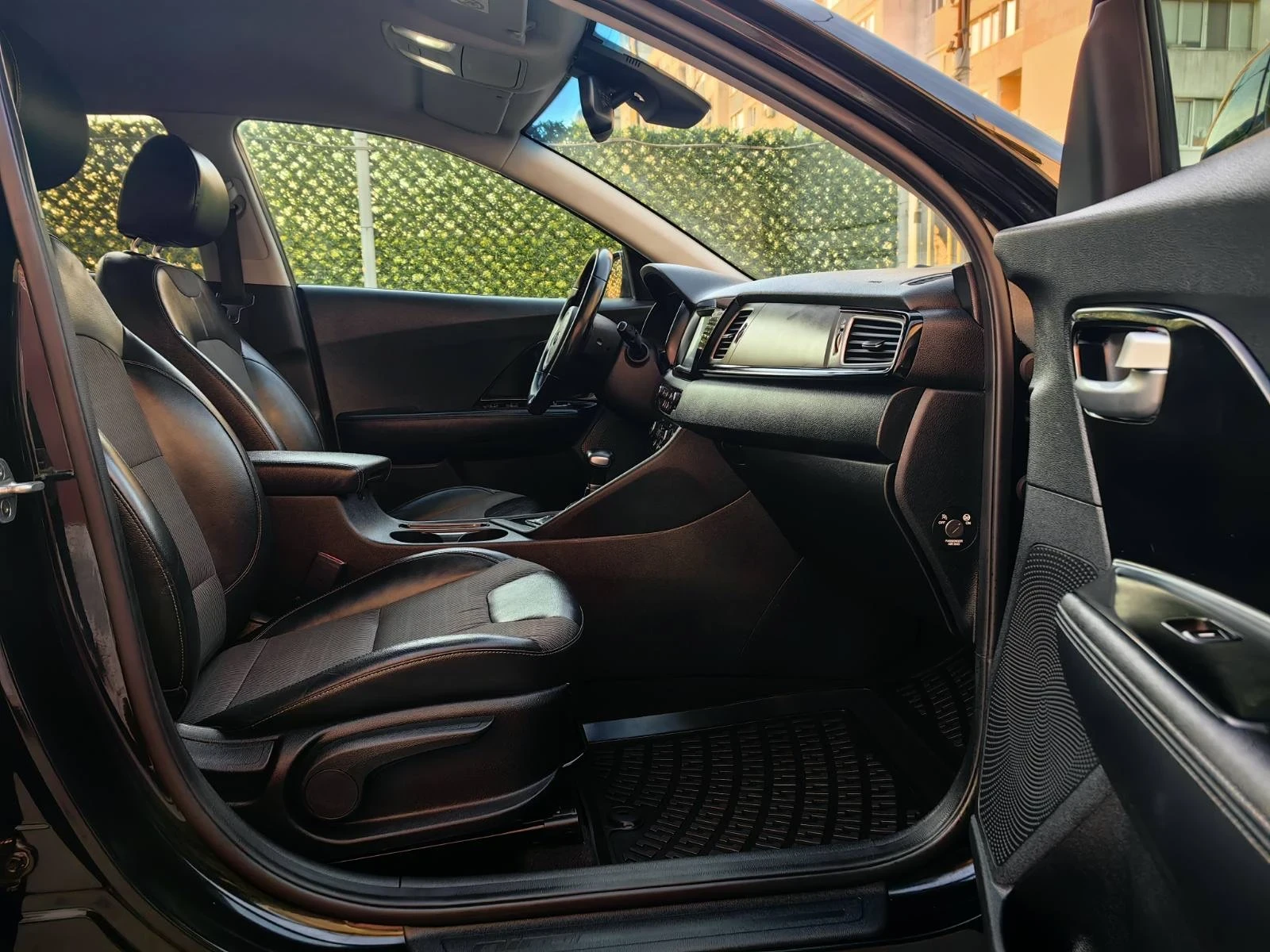 Kia Niro 1, 6i-141�.� Hybrid Active | Mobile.bg � ����������� 13