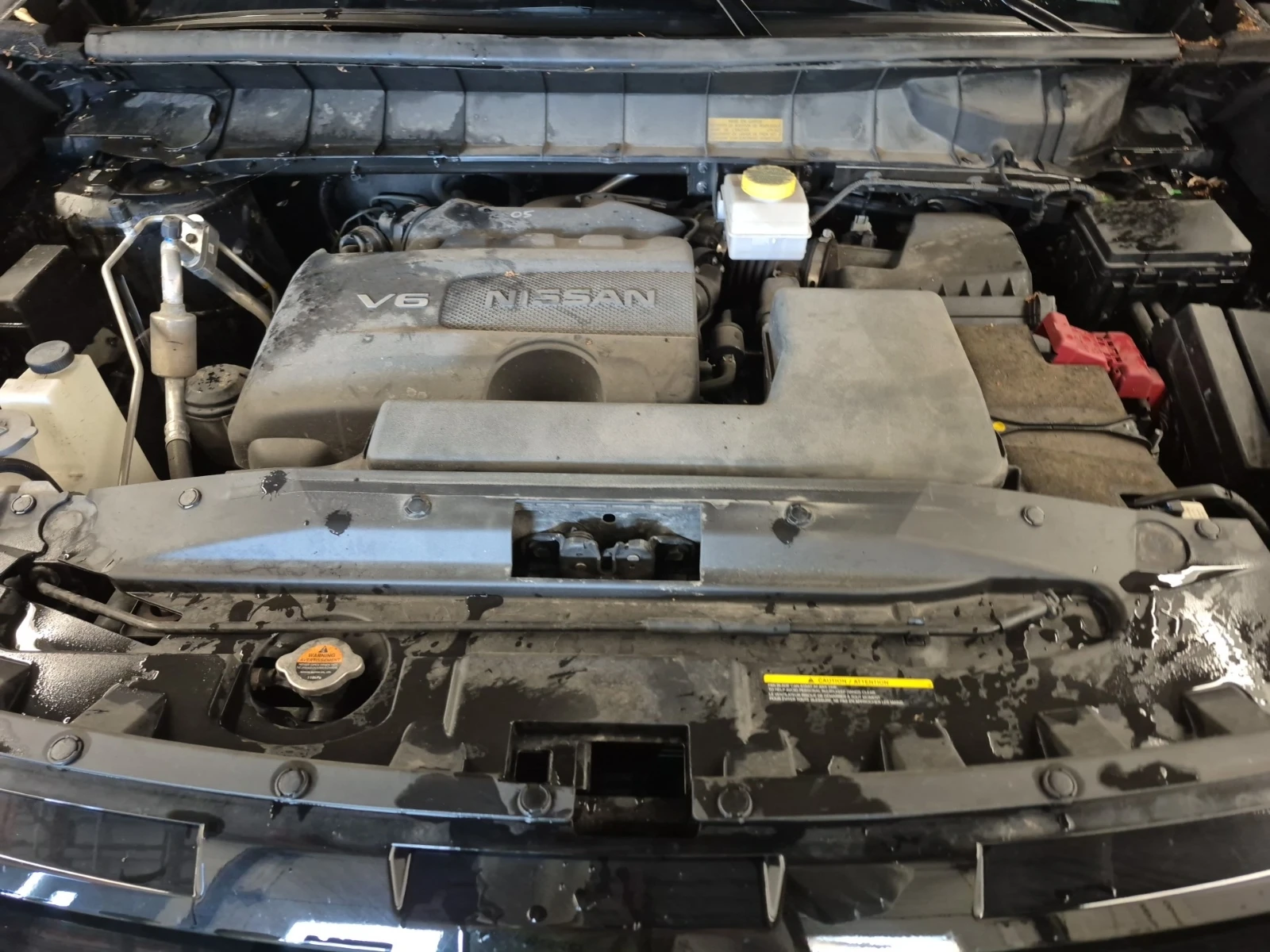 Nissan Pathfinder PLATINUM * * CARFAX * * АВТО КРЕДИТ * * , снимка 14 - Автомобили и джипове - 53893109