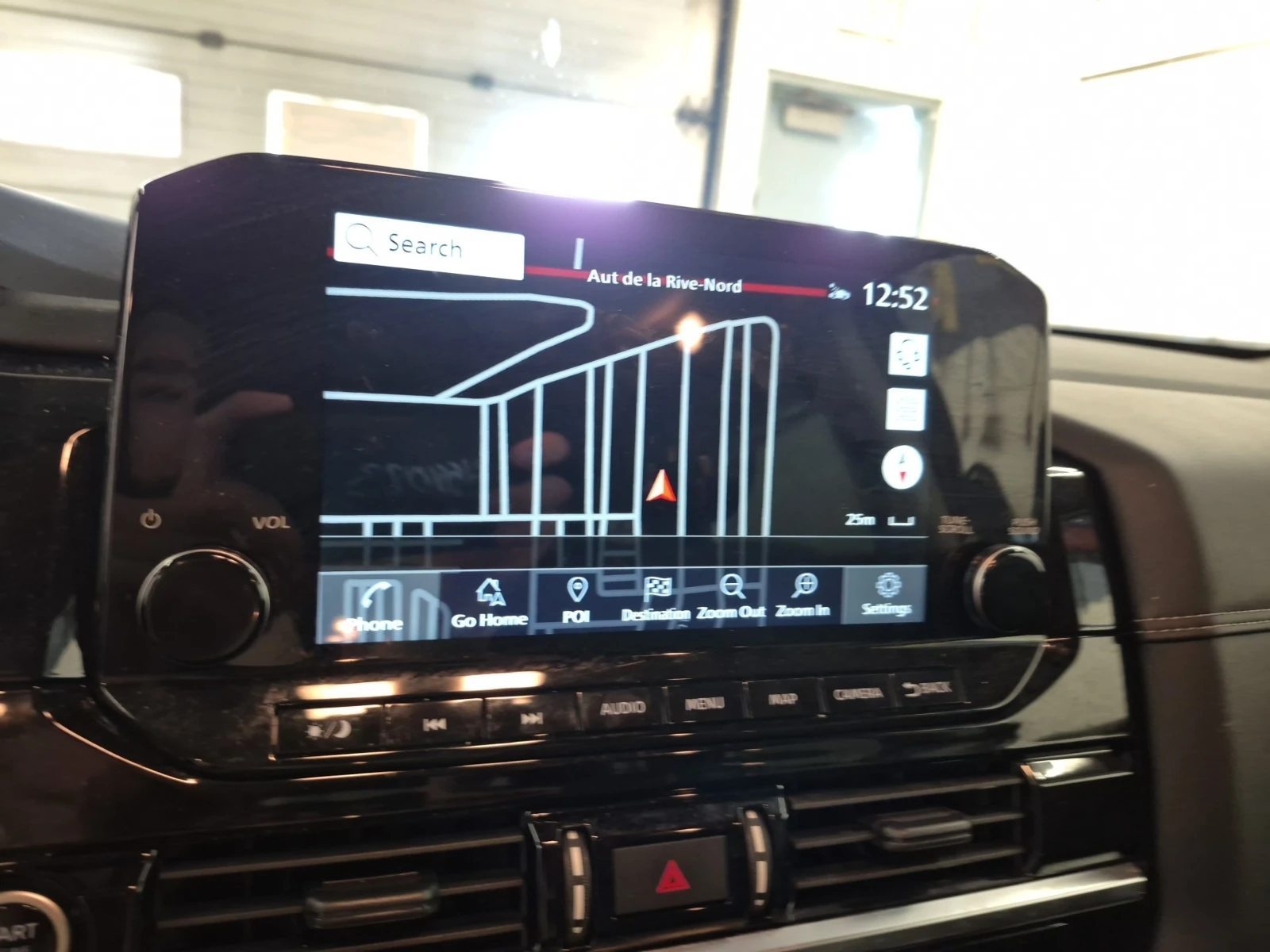 Nissan Pathfinder PLATINUM * * CARFAX * * АВТО КРЕДИТ * * , снимка 12 - Автомобили и джипове - 53893109