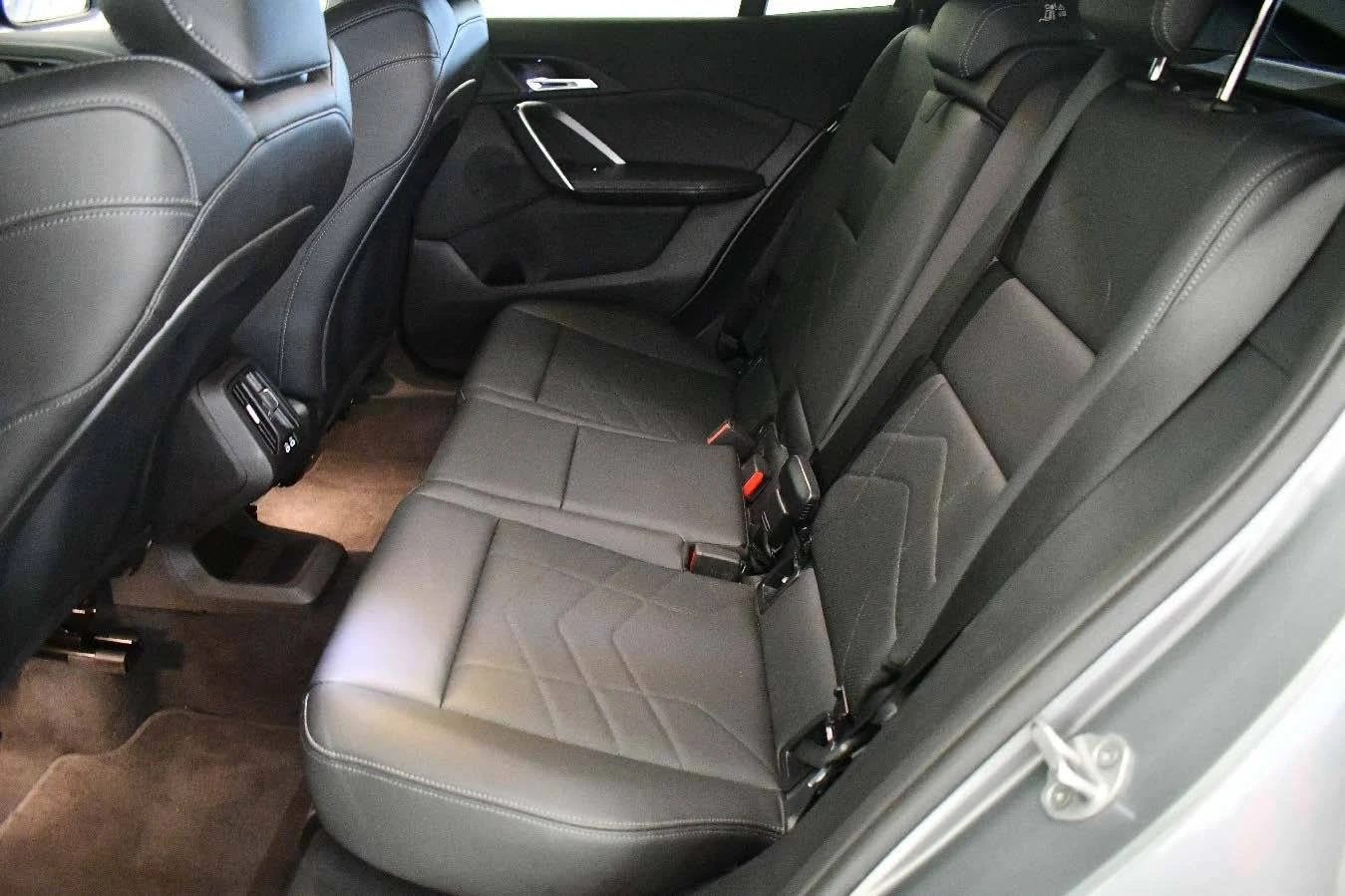 BMW X2 20d M Sport, снимка 9 - Автомобили и джипове - 53915806