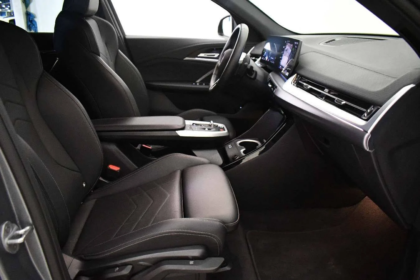 BMW X2 20d M Sport, снимка 8 - Автомобили и джипове - 53915806