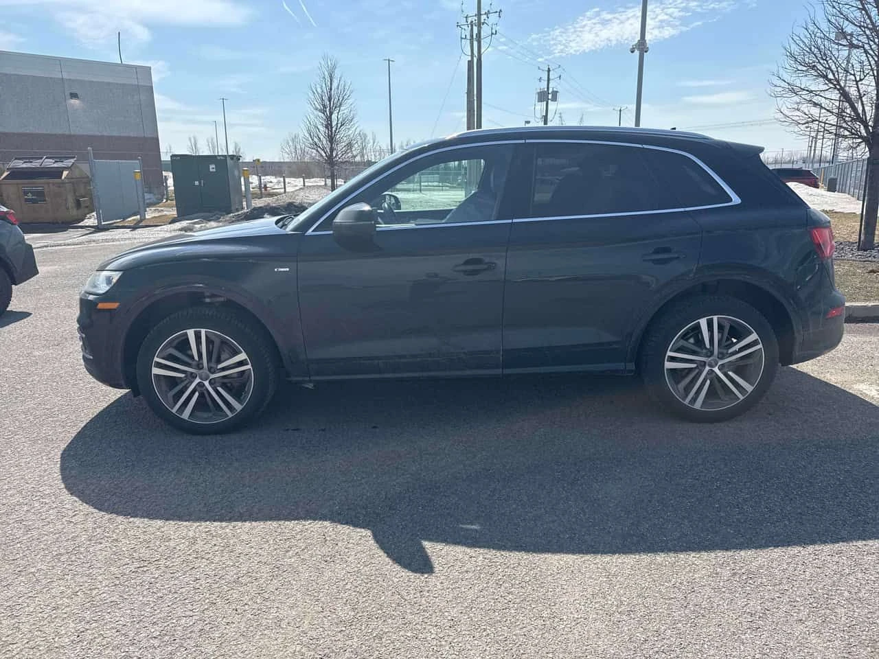 Audi Q5 * Technik * ОБДУХВАНЕ * B&O * 360 * PANO, снимка 2 - Автомобили и джипове - 54151713