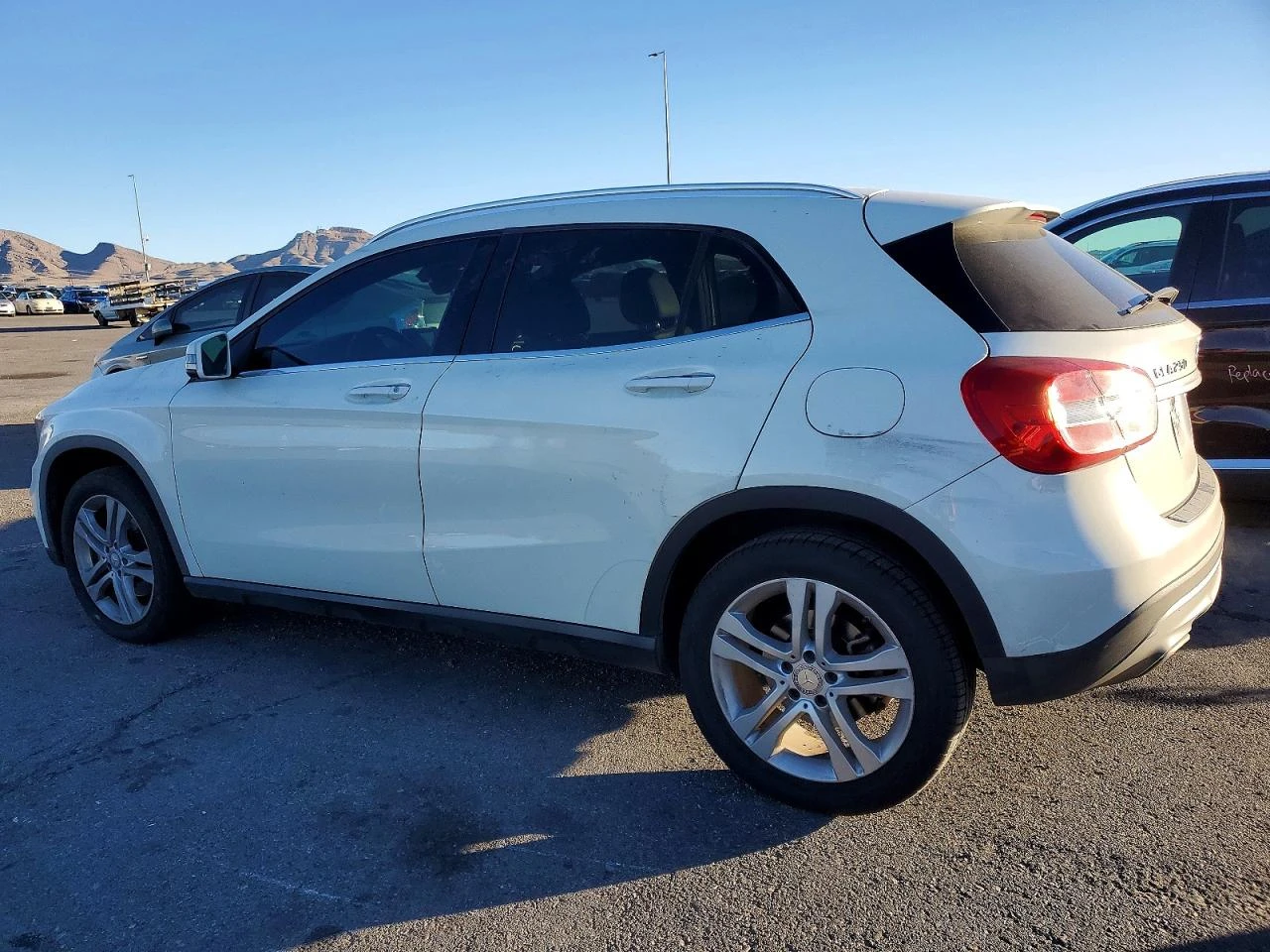 Mercedes-Benz GLA 250 2.0l, снимка 2 - Автомобили и джипове - 54194096