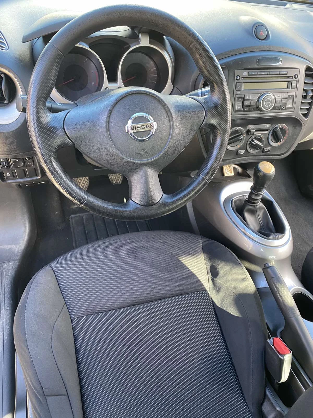Nissan Juke, снимка 9 - Автомобили и джипове - 54379899