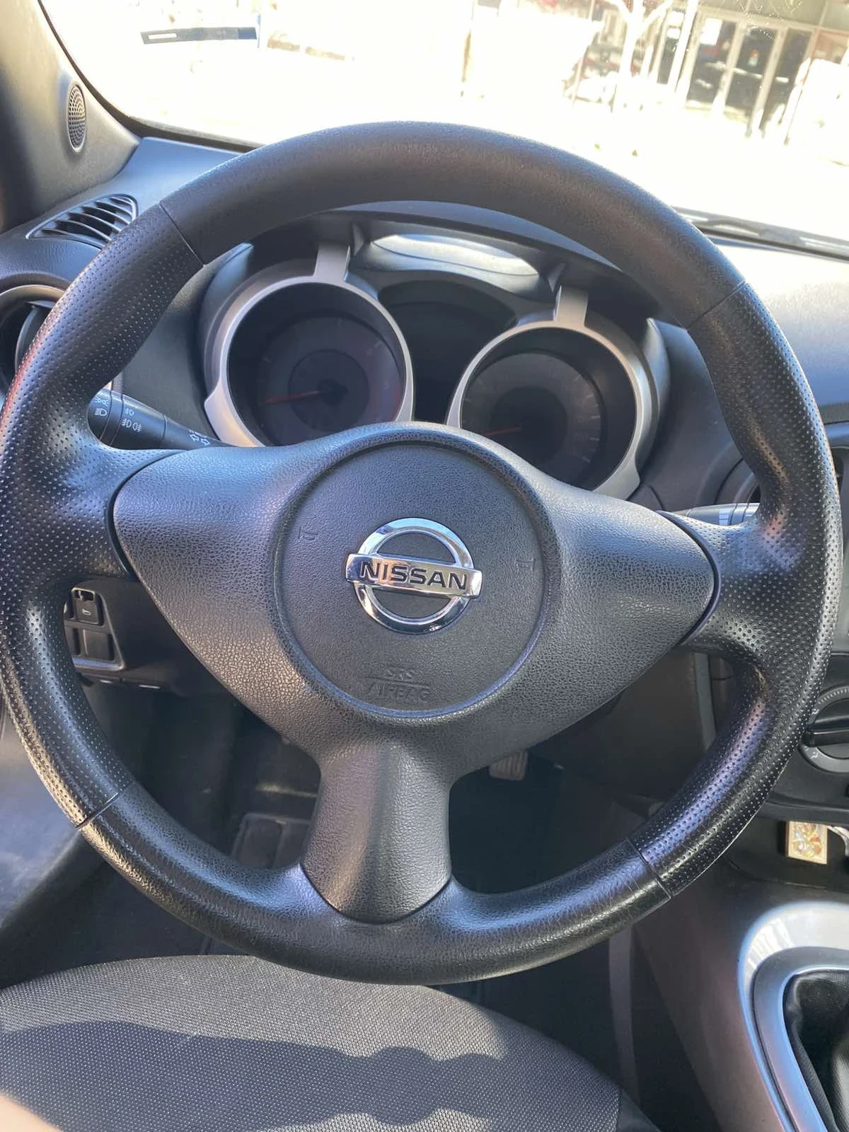 Nissan Juke, снимка 6 - Автомобили и джипове - 54379899