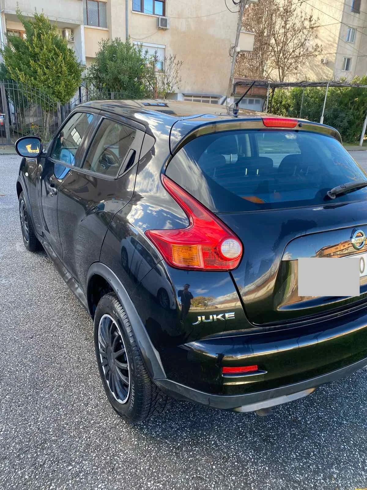 Nissan Juke, снимка 2 - Автомобили и джипове - 54379899