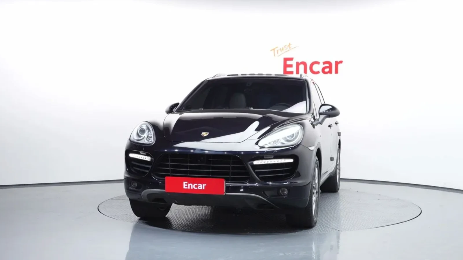 Porsche Cayenne Turbo 4.7 | ПОДГРЕВ | ОБДУХВАНЕ | ПАНОРАМА, снимка 2 - Автомобили и джипове - 54595869