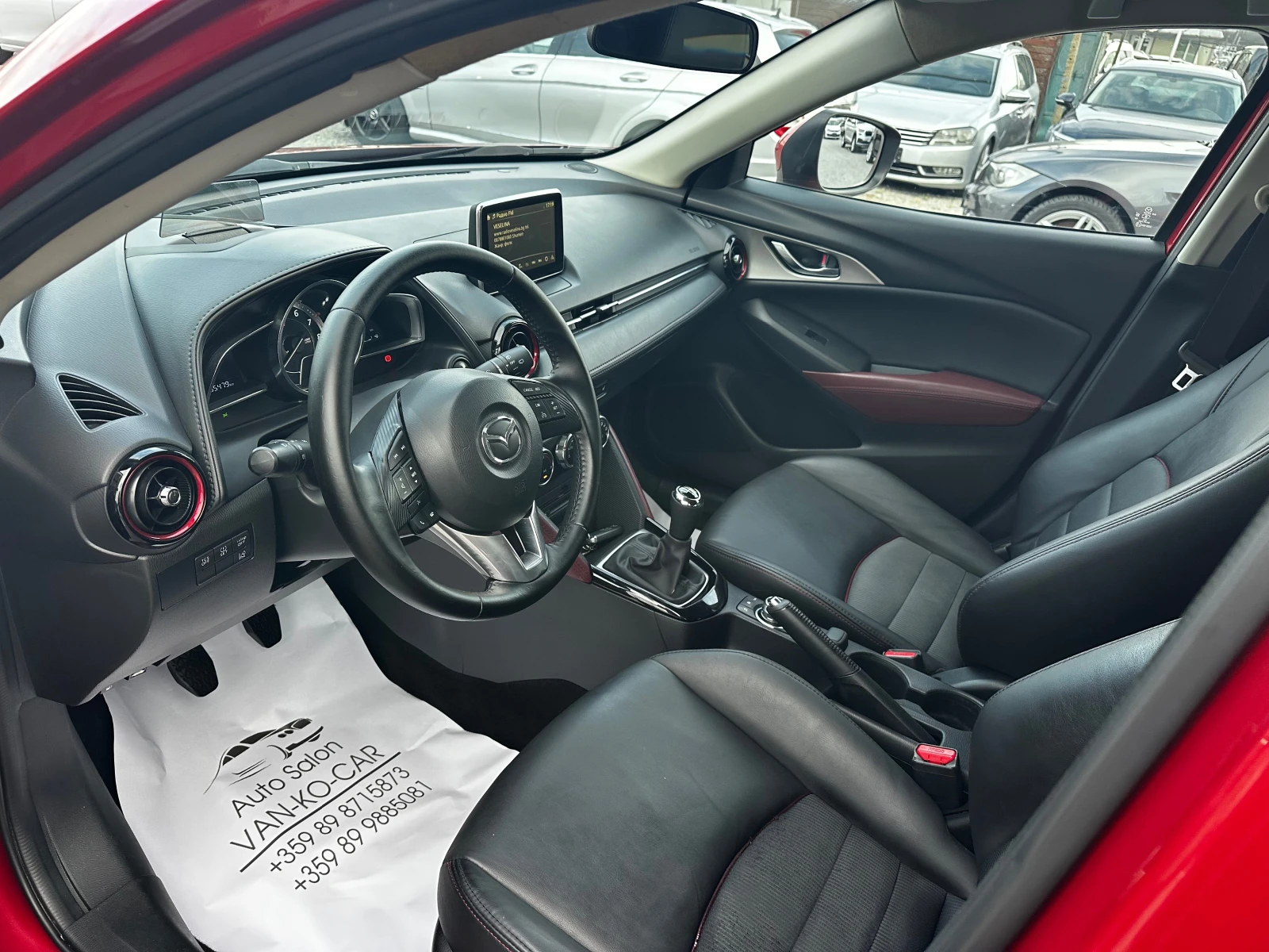Mazda CX-3 2.0i Skyactive 120к.с* Keyless* HeadUp* КАТО НОВА, снимка 7 - Автомобили и джипове - 56091230